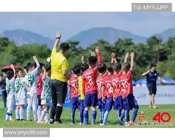 未来之星齐聚一堂足球新生代球员合影见证崭新时代的到来